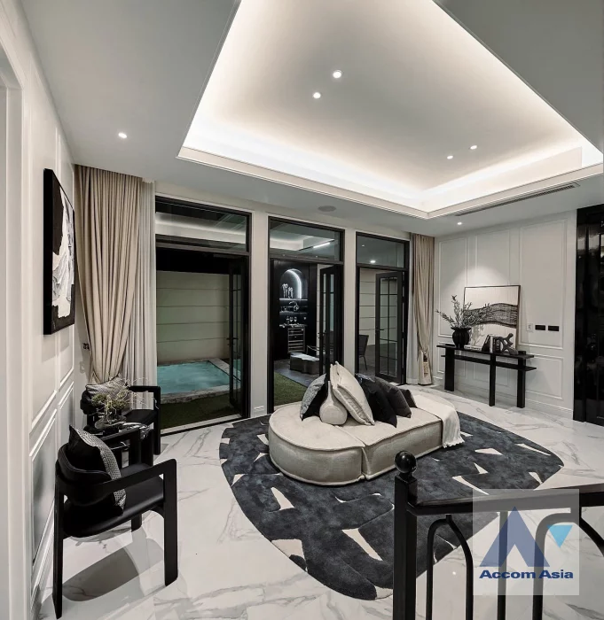 5  4 br Townhouse for rent and sale in Sukhumvit ,Bangkok BTS Ekkamai at The Boulevard Ekkamai 22 AA36336
