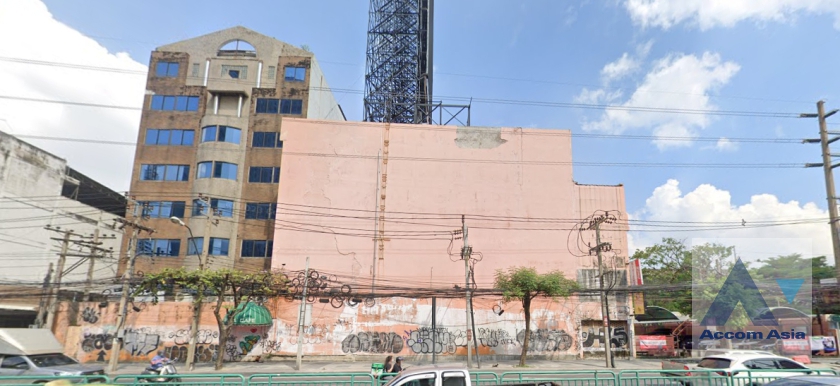  2  Land For Sale in Ratchadaphisek ,Bangkok ARL Ramkhamhaeng AA36357