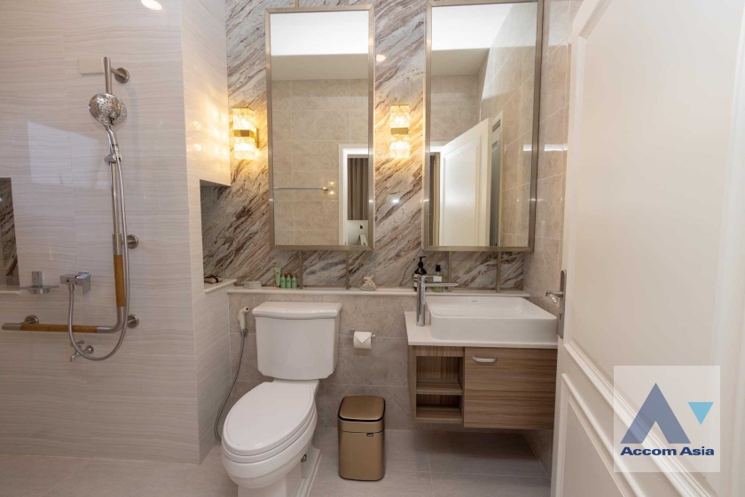 18  4 br House For Sale in Samutprakan ,Samutprakan  at House AA36367