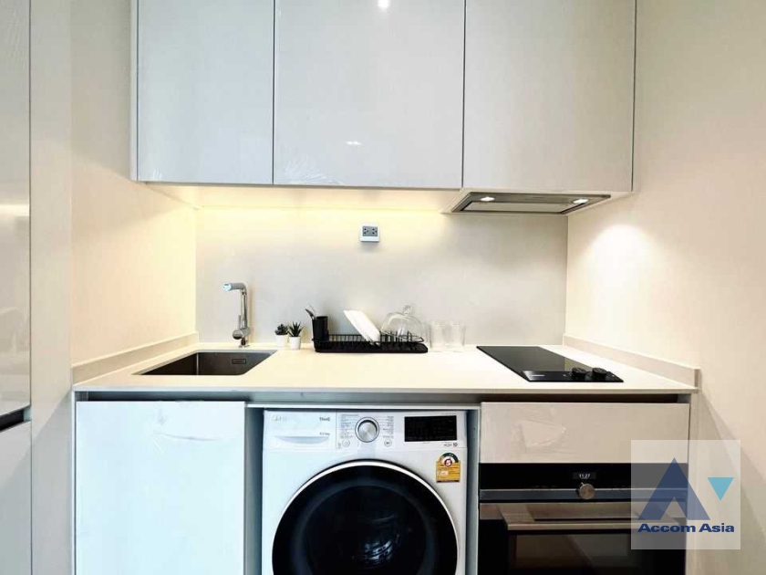 9  1 br Condominium for rent and sale in Sukhumvit ,Bangkok BTS Thong Lo at The Strand Thonglor AA36371