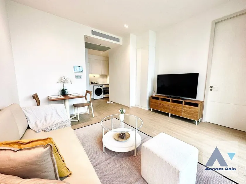  1  1 br Condominium for rent and sale in Sukhumvit ,Bangkok BTS Thong Lo at The Strand Thonglor AA36371