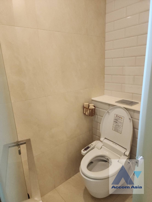 10  2 br Condominium For Rent in Sukhumvit ,Bangkok BTS Ekkamai at Siamese Exclusive 42 AA36373