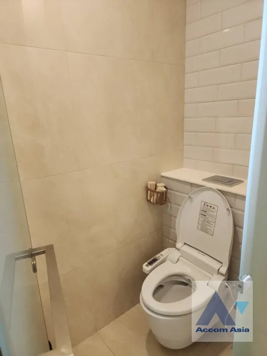 10  2 br Condominium For Rent in Sukhumvit ,Bangkok BTS Ekkamai at Siamese Exclusive 42 AA36373