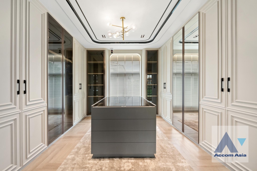 10  4 br House For Sale in Latkrabang ,Bangkok ARL Ban Thap Chang at House AA36374