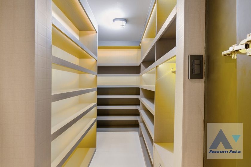 13  4 br House For Sale in Latkrabang ,Bangkok ARL Ban Thap Chang at House AA36374