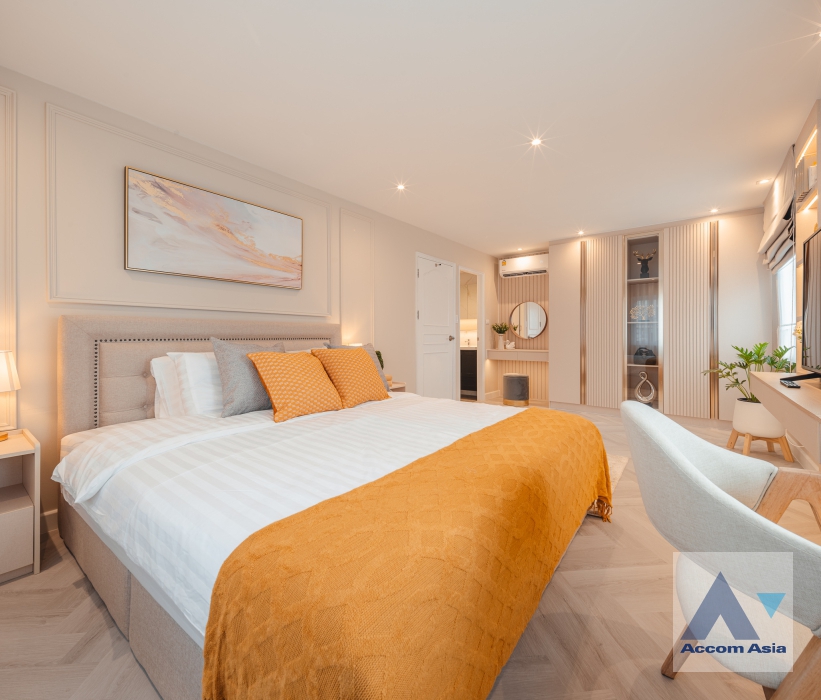 8  2 br Condominium for rent and sale in Sathorn ,Bangkok BRT Nararam 3 - BTS Chong Nonsi at Fortune Condo Town AA36382