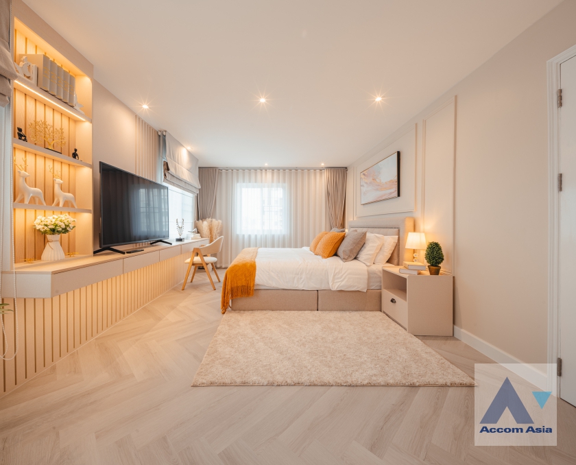 6  2 br Condominium for rent and sale in Sathorn ,Bangkok BRT Nararam 3 - BTS Chong Nonsi at Fortune Condo Town AA36382