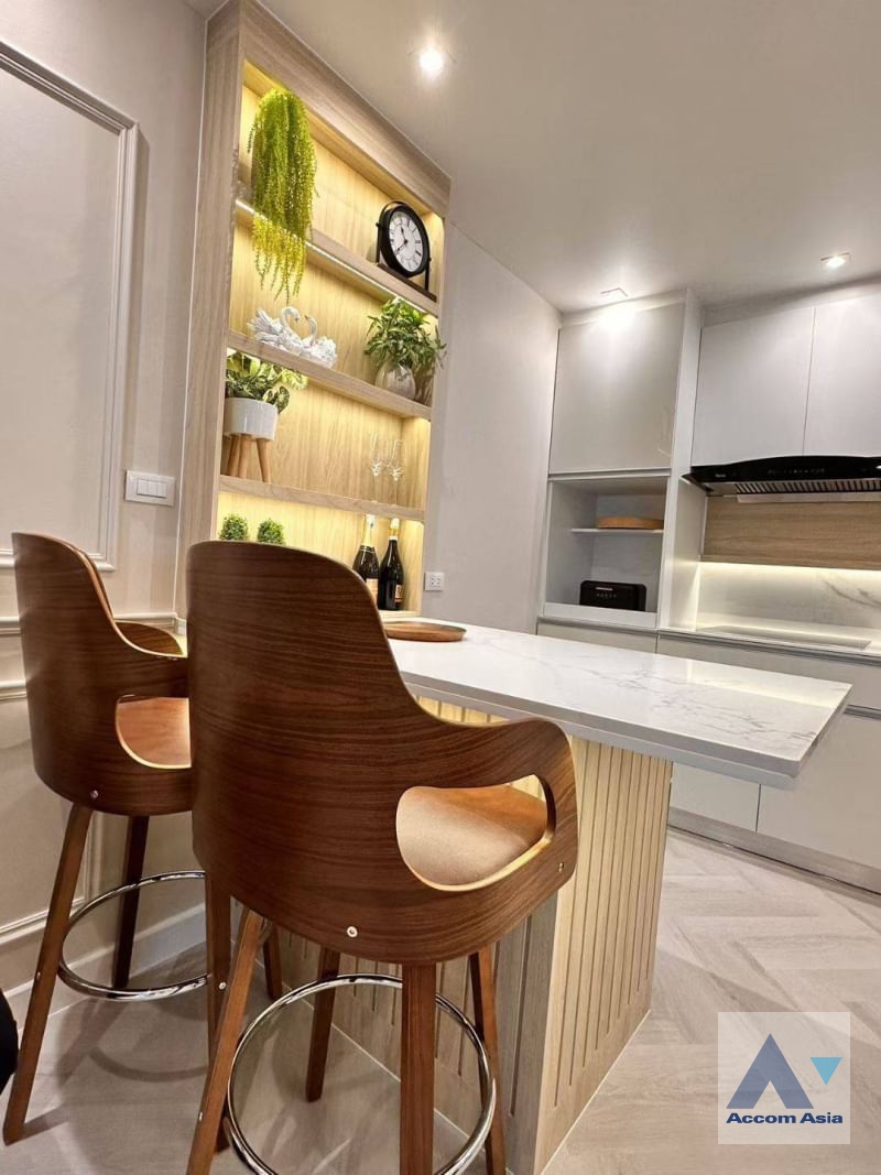 8  3 br Condominium for rent and sale in Sathorn ,Bangkok BRT Nararam 3 - BTS Chong Nonsi at Fortune Condo Town AA36383