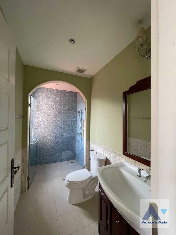 14  4 br House For Rent in Samutprakan ,Samutprakan  at Southern California AA36389