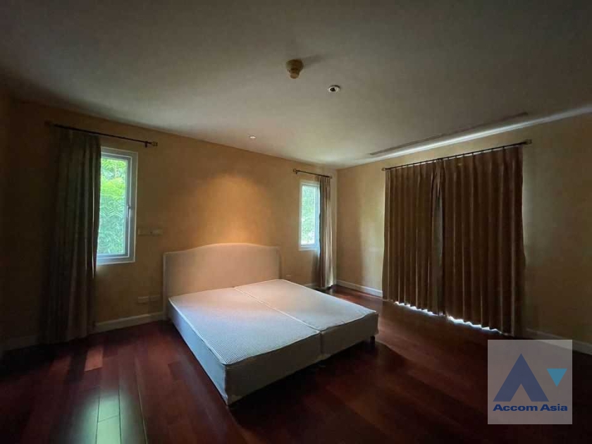 7  4 br House For Rent in Samutprakan ,Samutprakan  at Southern California AA36389