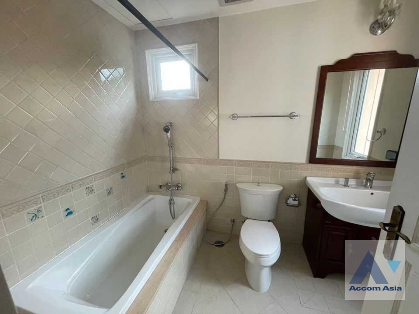 13  4 br House For Rent in Samutprakan ,Samutprakan  at Southern California AA36389