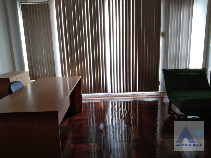11  3 br House For Sale in Pattanakarn ,Bangkok ARL Hua Mak at House AA36391