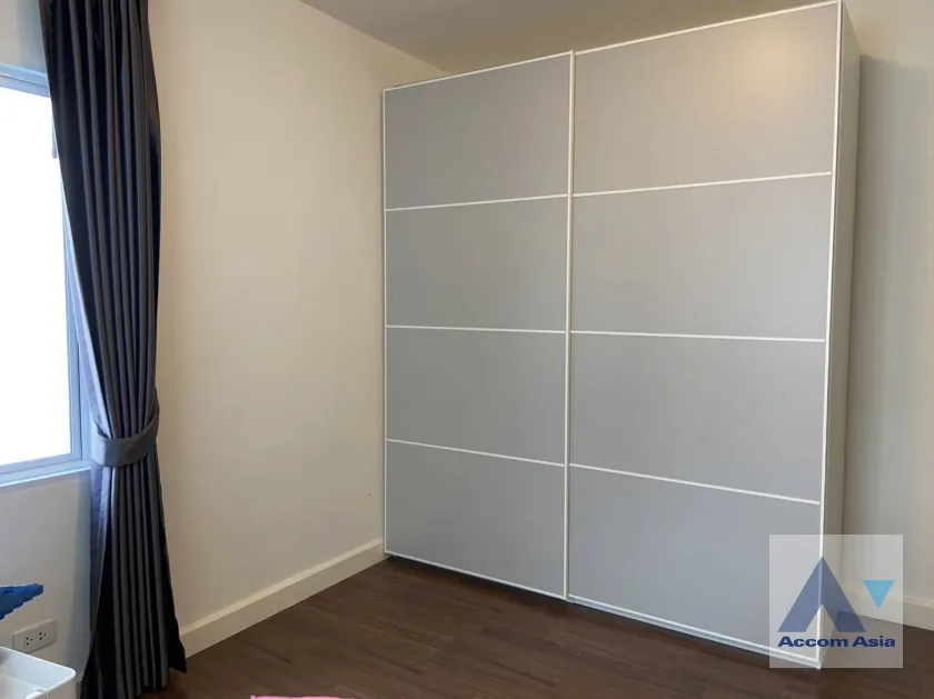 unit 3 Bedrooms  Townhouse For Rent in Pattanakarn, Bangkok  near BTS On Nut (AA36418)