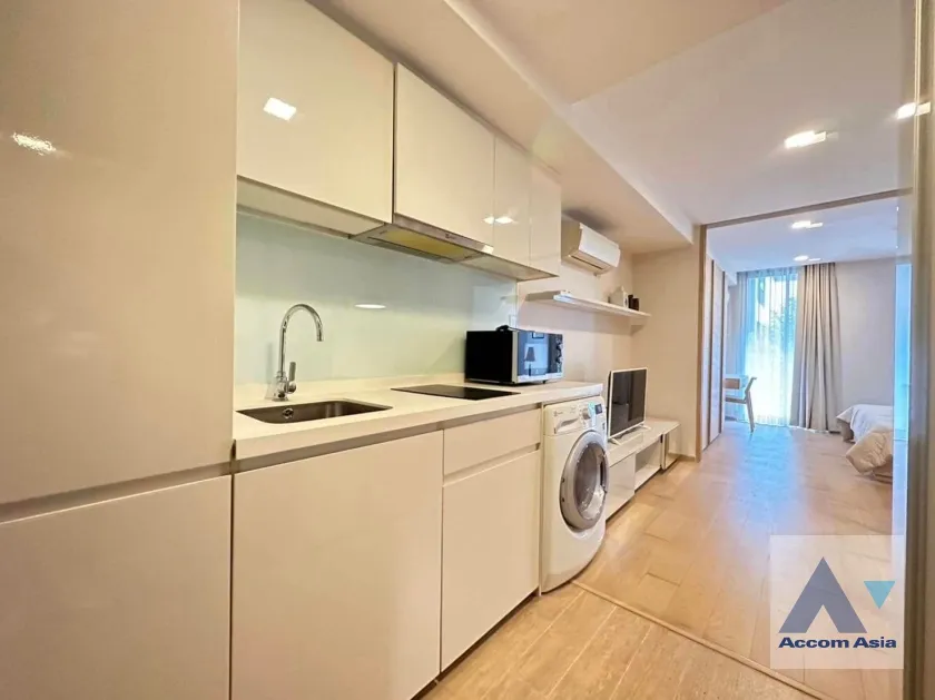  1  1 br Condominium For Rent in Sukhumvit ,Bangkok BTS Thong Lo at LIV @ 49 AA36423