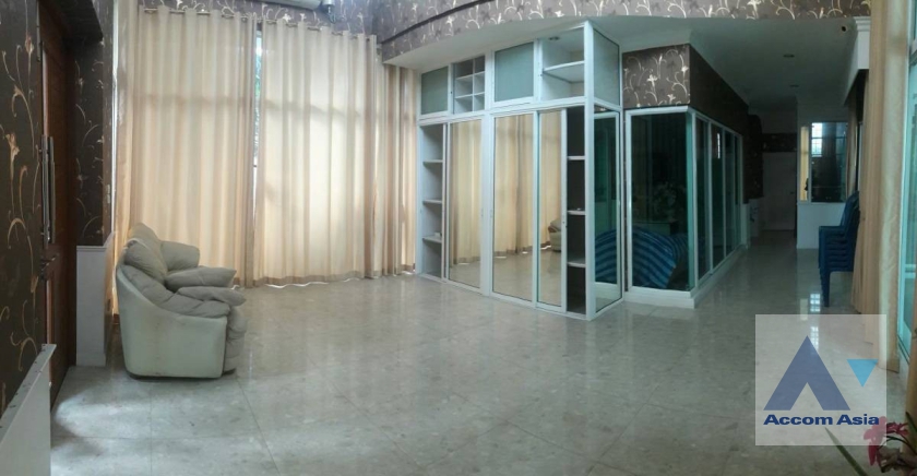  1  5 br House for rent and sale in Latkrabang ,Bangkok ARL Ban Thap Chang at Grand Bangkok Boulevard Rama 9 Srinagarindra AA36435