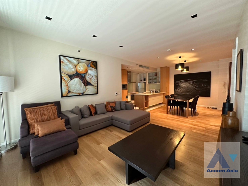  1  2 br Condominium for rent and sale in Silom ,Bangkok MRT Silom - BTS Sala Daeng at The Legend Saladaeng AA36440