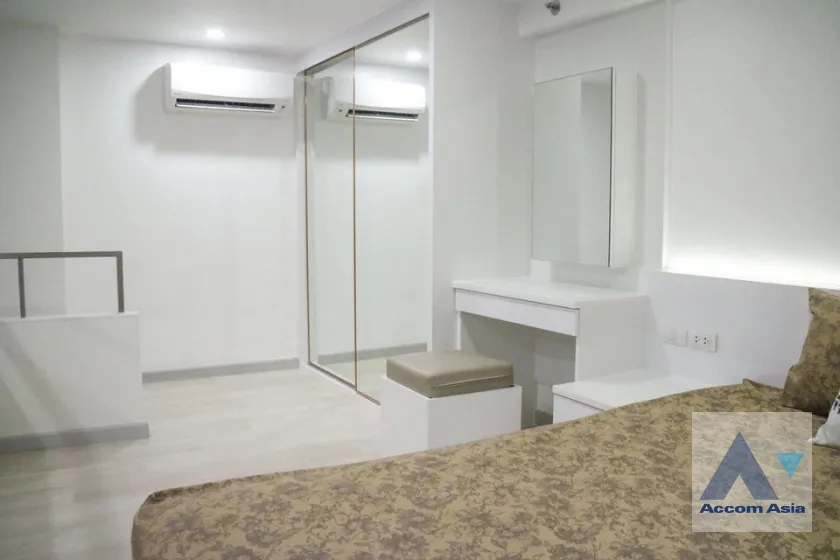 11  1 br Condominium For Rent in Sathorn ,Bangkok BTS Chong Nonsi at Knightsbridge Prime Sathorn Condominium AA36451