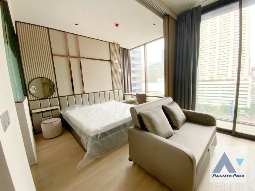 unitAshton Silom