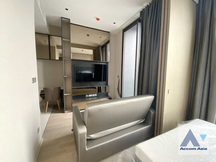  2  1 br Condominium For Sale in Silom ,Bangkok BTS Chong Nonsi at Ashton Silom AA36454