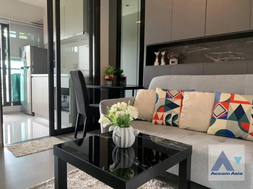  2  1 br Condominium For Rent in Sukhumvit ,Bangkok BTS Bang Chak at Life at Sukhumvit 62 AA36456