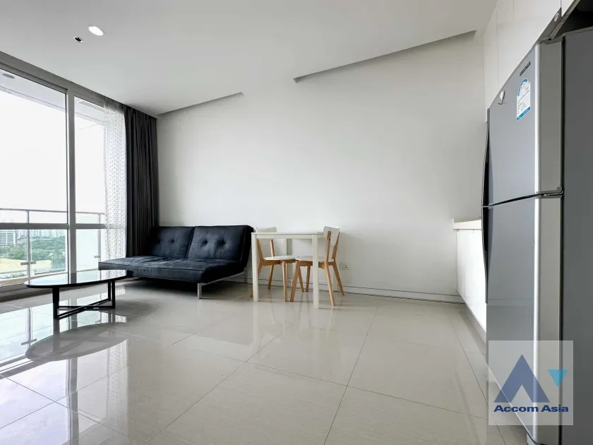 unitTC Green Condominium