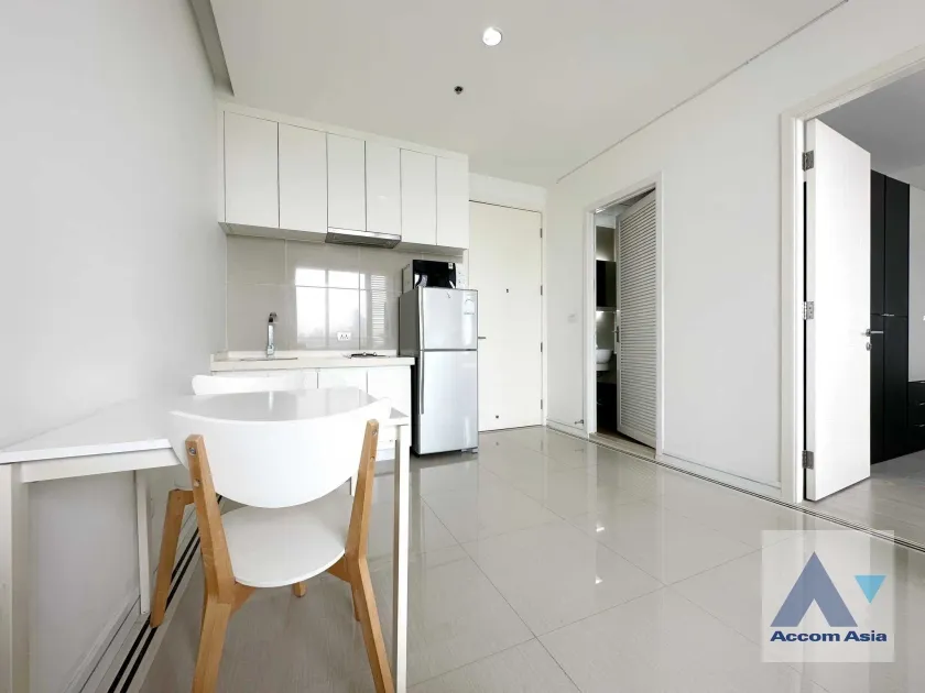 4  1 br Condominium for rent and sale in Ratchadaphisek ,Bangkok MRT Rama 9 at TC Green Condominium AA36479