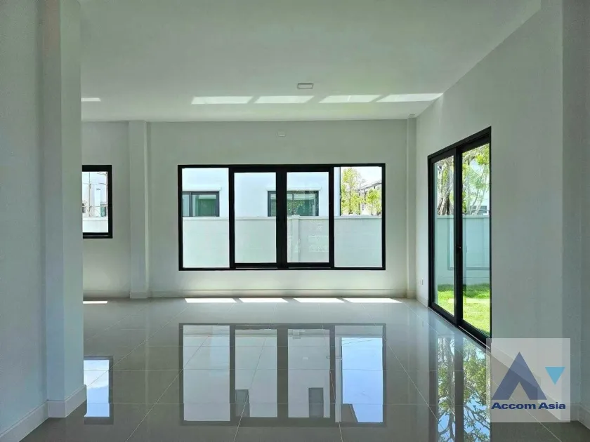  1  3 br House For Sale in Samutprakan ,Samutprakan  at Grande Pleno Sukhumvit - Bangna AA36484