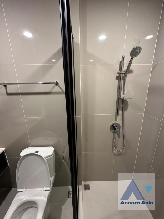 9  2 br Condominium For Rent in Ratchadaphisek ,Bangkok MRT Sutthisan at XT Huaikhwang  AA36486