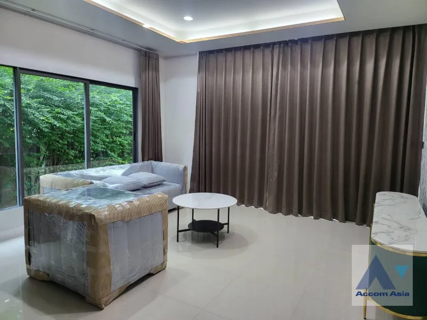 unit 3 Bedrooms  House For Rent in Ramkhamhaeng, Bangkok  (AA36497)