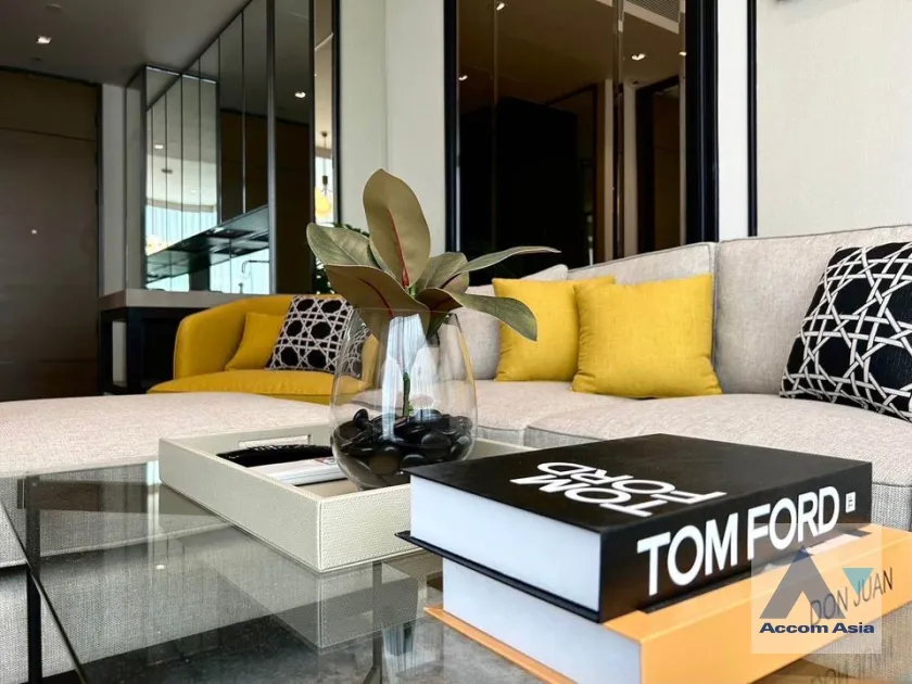 6  1 br Condominium For Rent in Ploenchit ,Bangkok BTS Chitlom at 28 Chidlom AA36501