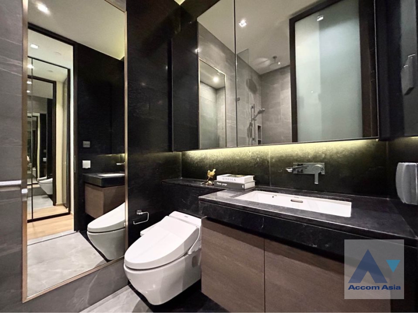 16  1 br Condominium For Rent in Ploenchit ,Bangkok BTS Chitlom at 28 Chidlom AA36501