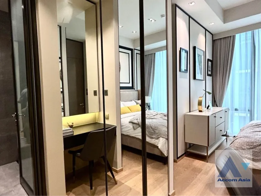 15  1 br Condominium For Rent in Ploenchit ,Bangkok BTS Chitlom at 28 Chidlom AA36501