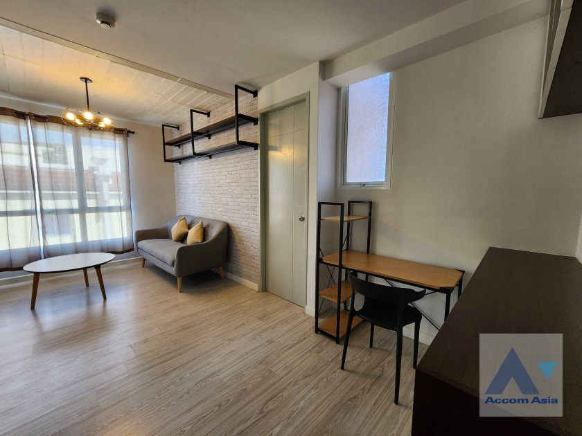 5  2 br Condominium For Sale in Ratchadaphisek ,Bangkok MRT Sutthisan at C Style Condo AA36510