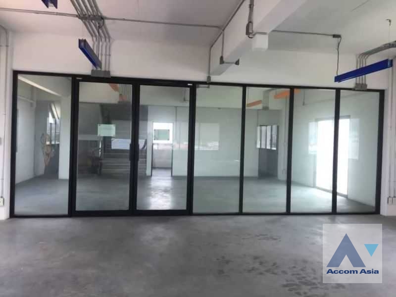 10  Building for rent and sale in Phaholyothin ,Bangkok MRT Sutthisan AA36513
