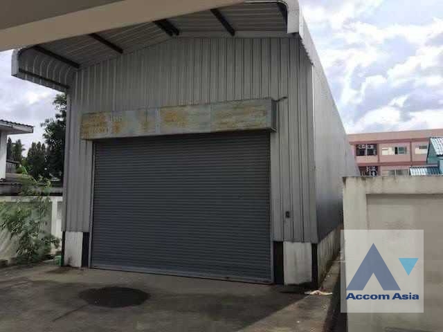 13  Building for rent and sale in Phaholyothin ,Bangkok MRT Sutthisan AA36513