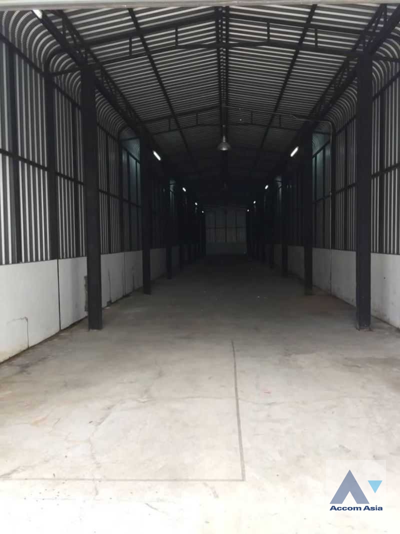 11  Building for rent and sale in Phaholyothin ,Bangkok MRT Sutthisan AA36513