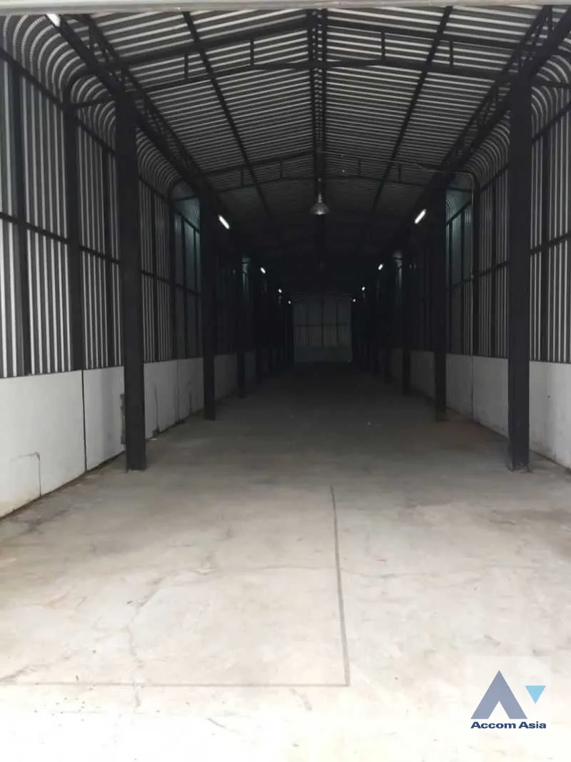 11  Building for rent and sale in Phaholyothin ,Bangkok MRT Sutthisan AA36513