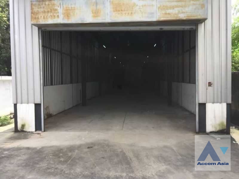 12  Building for rent and sale in Phaholyothin ,Bangkok MRT Sutthisan AA36513