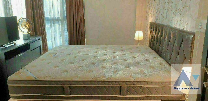 5  2 br Condominium For Sale in Sukhumvit ,Bangkok BTS Phra khanong at Rhythm Sukhumvit 44/1   AA36519