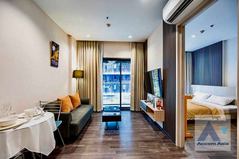  1  1 br Condominium For Sale in Ratchadaphisek ,Bangkok MRT Rama 9 at THE LINE Asoke Ratchada AA36520