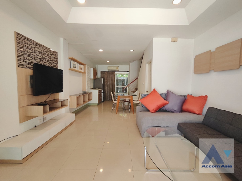  2  3 br Townhouse For Rent in Lat Phrao ,Bangkok  at Baan Klang Muang The Paris Rama 9-Ramkamhaeng AA36533