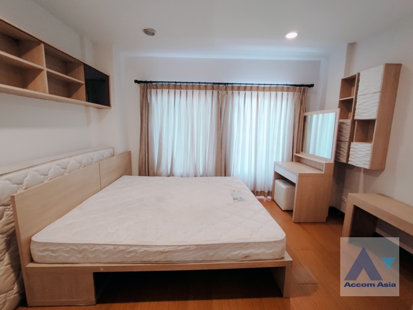 9  3 br Townhouse For Rent in Lat Phrao ,Bangkok  at Baan Klang Muang The Paris Rama 9-Ramkamhaeng AA36533