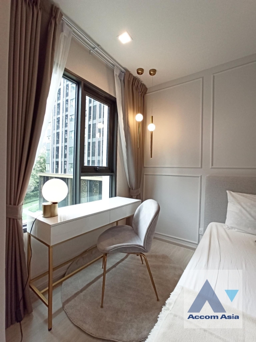  1  Condominium For Rent in Ploenchit ,Bangkok BTS Ploenchit at Life One Wireless AA36535