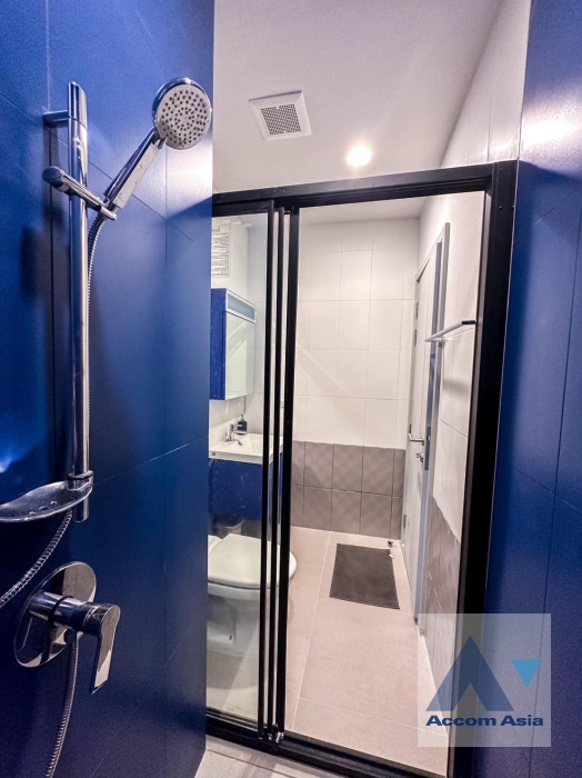 9  1 br Condominium For Rent in Ratchadaphisek ,Bangkok MRT Sutthisan at XT Huaikhwang  AA36541