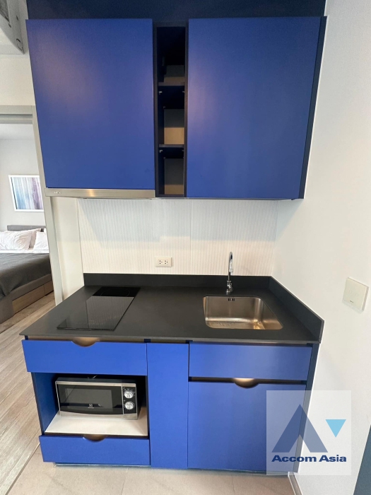 8  1 br Condominium For Rent in Ratchadaphisek ,Bangkok MRT Sutthisan at XT Huaikhwang  AA36541