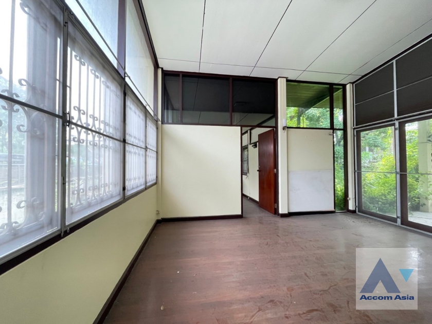 23  House For Rent in Sukhumvit ,Bangkok BTS Ekkamai AA36548