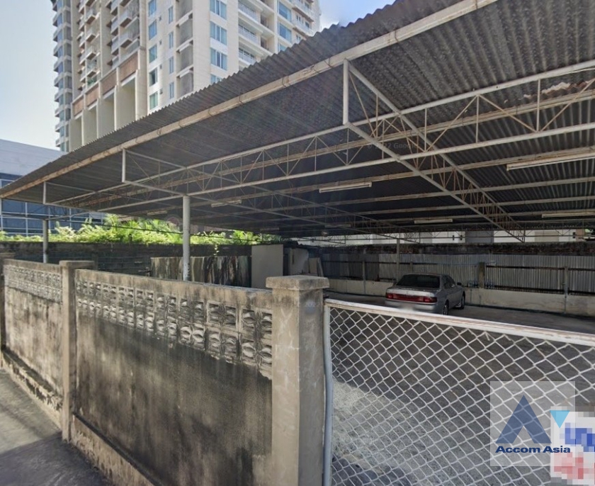  2  Land for rent and sale in Sathorn ,Bangkok BRT Sathorn AA36550