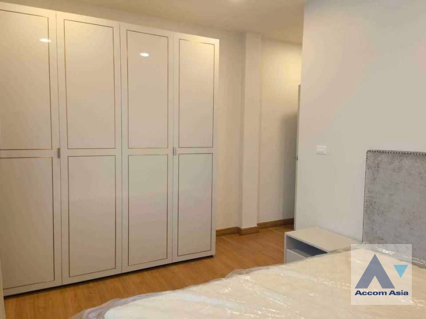 12  4 br House for rent and sale in Samutprakan ,Samutprakan  at Centro Bangna AA36563