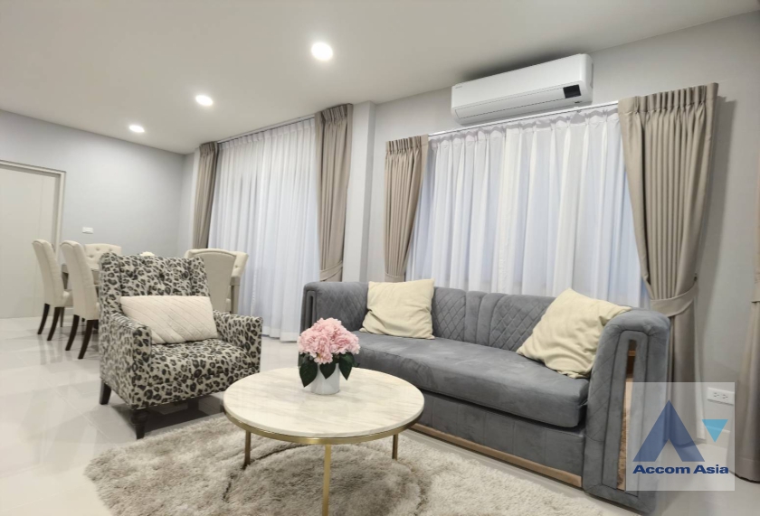  1  4 br House for rent and sale in Samutprakan ,Samutprakan  at Centro Bangna AA36563