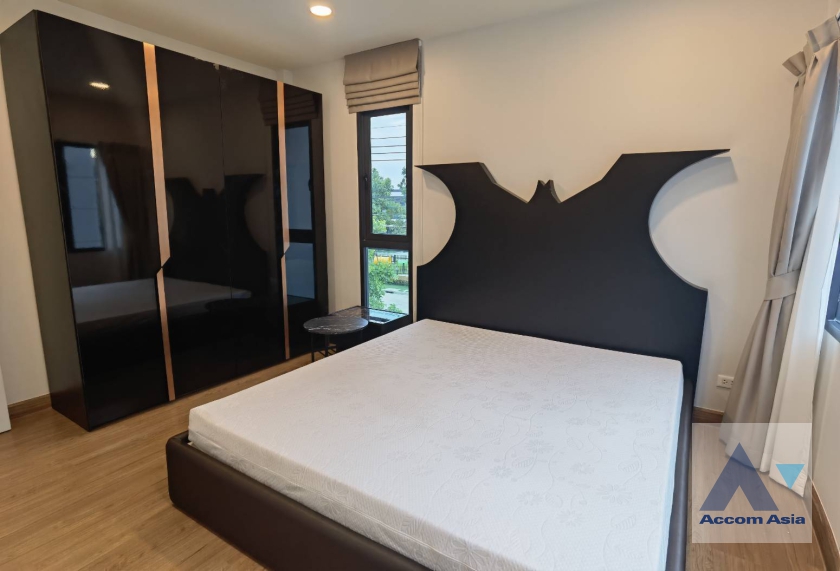 11  4 br House for rent and sale in Samutprakan ,Samutprakan  at Centro Bangna AA36563